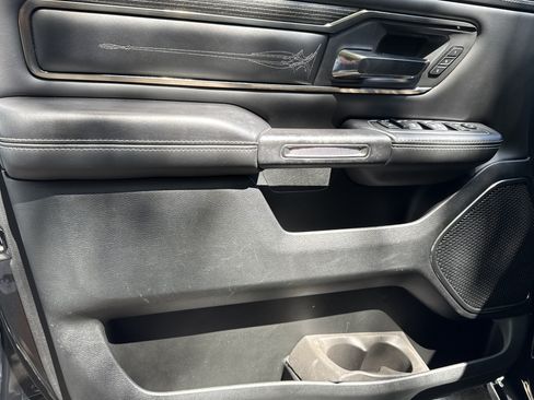Used 2021 RAM 1500 Limited w/ Body Color Bumper Group RWD image 10