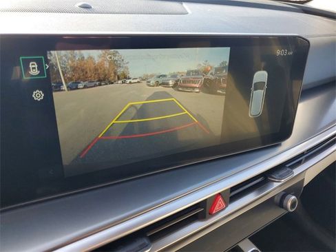 New 2025 Kia Sorento EX image 17