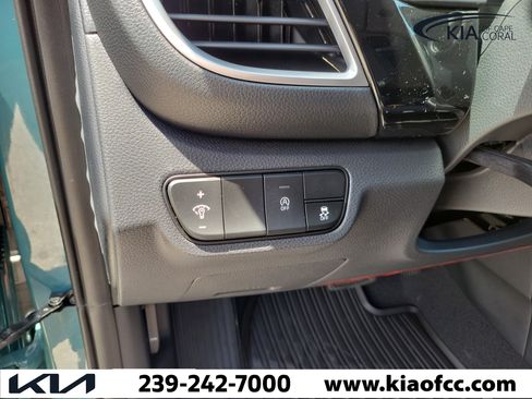 New 2026 Kia Seltos S FWD image 21