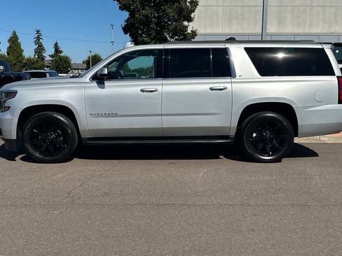 Used 2019 Chevrolet Suburban LT w/ Max Trailering Package AWD/4WD image 7