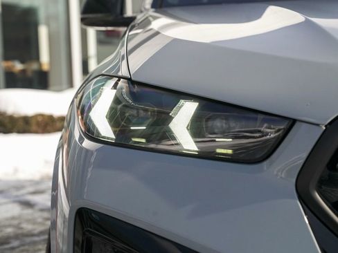 Used 2026 BMW X5 M Competition w/ Executive Package image 27