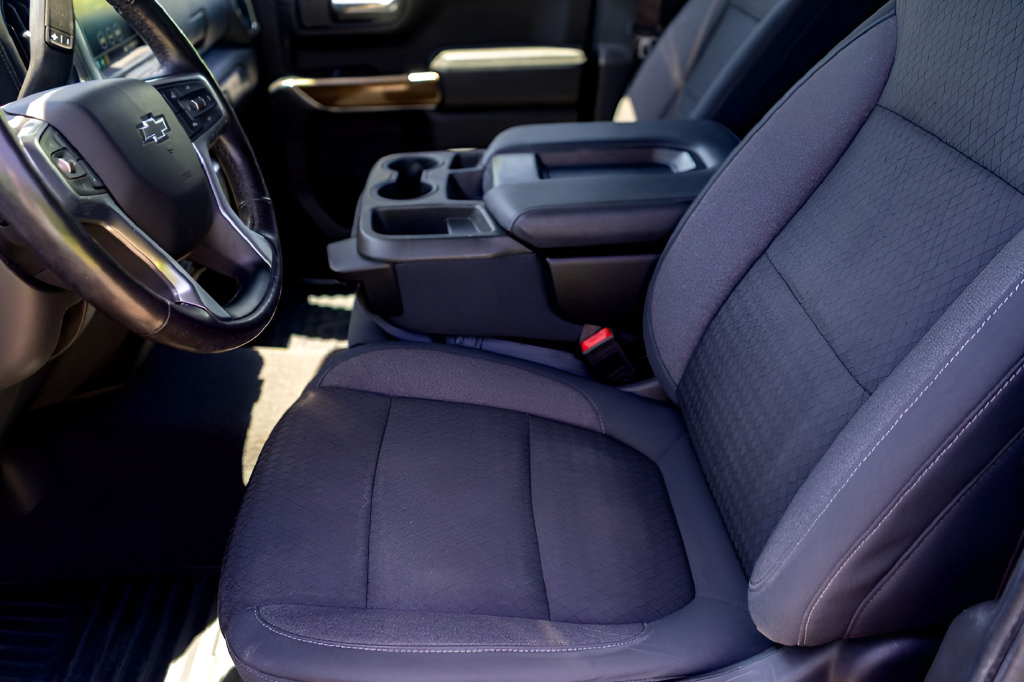 Used 2020 Chevrolet Silverado 1500 RST w/ All-Star Edition RWD image 10