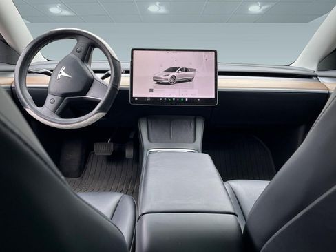 Used 2023 Tesla Model 3 Standard Range RWD image 8