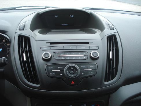 Used 2018 Ford Escape S FWD image 21