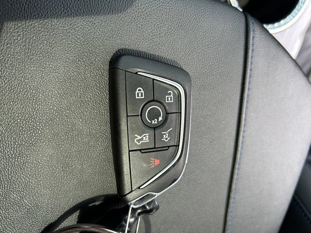 Used 2025 Cadillac Escalade IQ Sport 1 AWD/4WD image 40