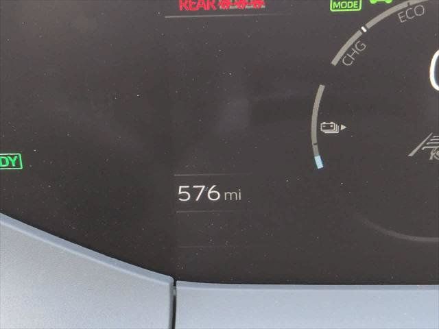 Certified 2026 Toyota Prius Plug-In Hybrid FWD image 26