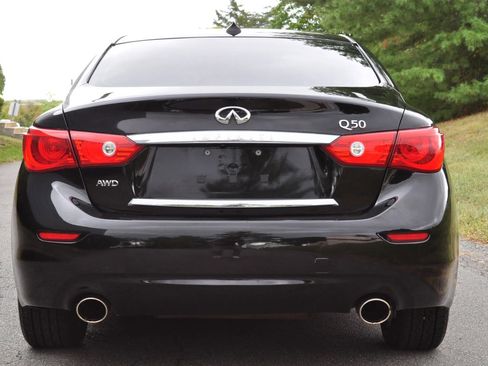 Used 2017 INFINITI Q50 2.0t w/ Moonroof Package image 5