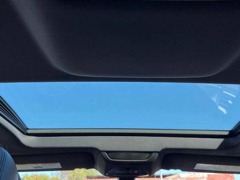 Used 2013 BMW 750Li 750Li 4dr Sedan image 29