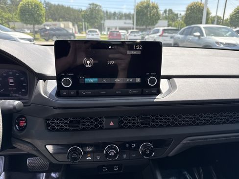 Certified 2023 Honda Accord LX image 23