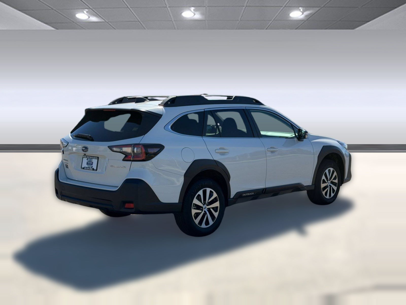 Certified 2025 Subaru Outback Premium AWD/4WD image 9