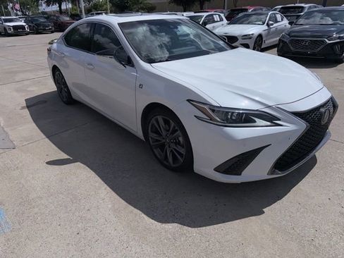 Used 2019 Lexus ES 350 F Sport w/ Accessory Package 2 FWD image 4