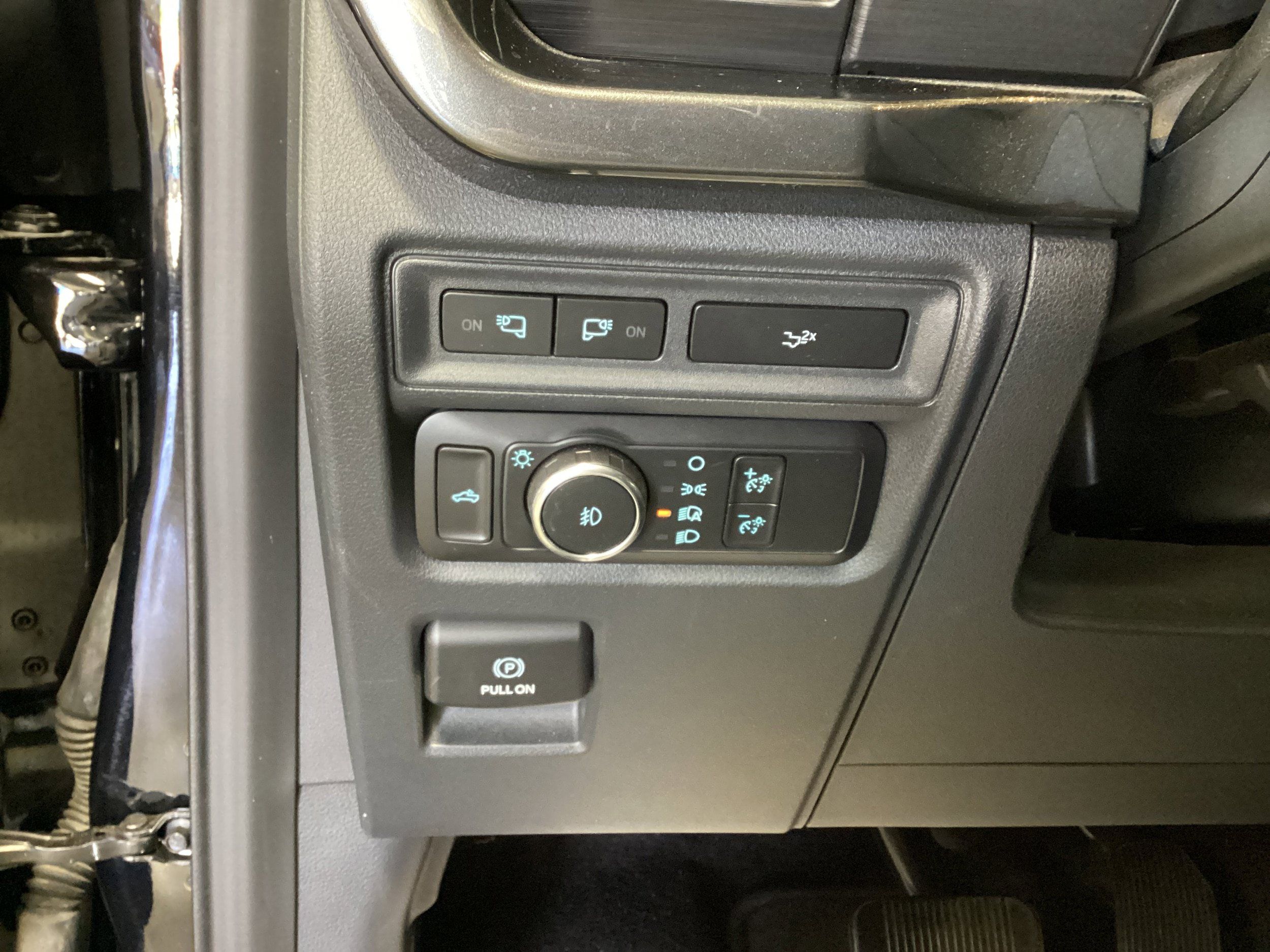 Used 2022 Ford F150 XLT w/ Equipment Group 302A High AWD/4WD image 21