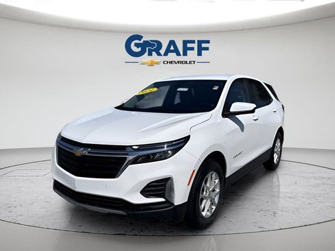 Used 2024 Chevrolet Equinox LT AWD/4WD image 1