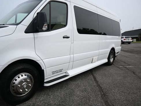 Used 2019 Mercedes-Benz Sprinter 170 image 7