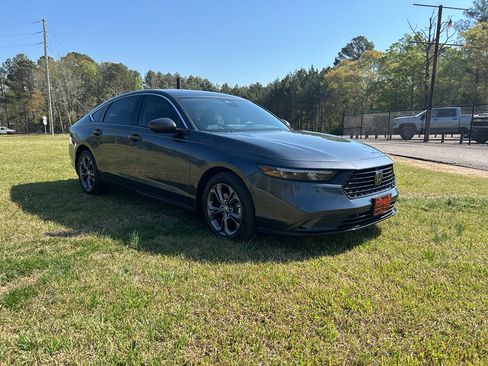 Used 2024 Honda Accord EX-L image 7