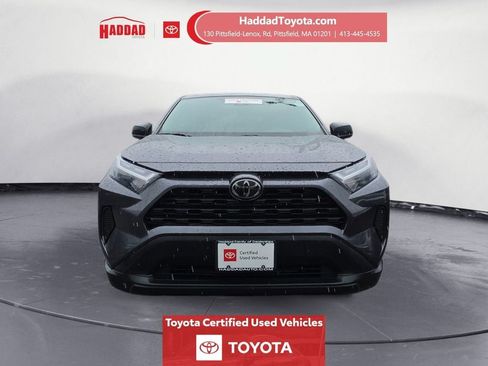 Certified 2024 Toyota RAV4 LE AWD/4WD image 9
