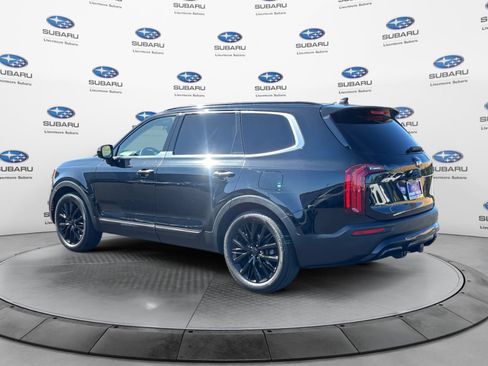 Used 2021 Kia Telluride SX w/ Towing Package FWD image 3