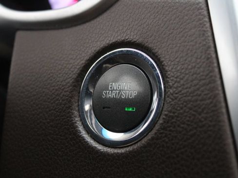 Used 2011 Cadillac SRX Luxury FWD image 15