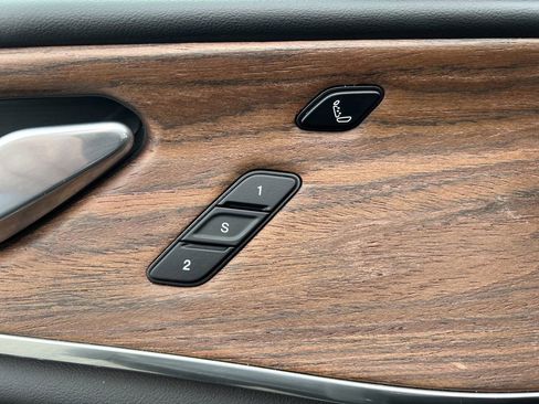 Used 2025 Jeep Grand Cherokee Summit image 23