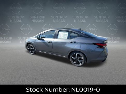 New 2025 Nissan Versa SR w/ Trunk Package image 7
