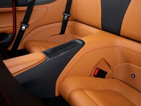 Used 2019 Ferrari Portofino image 26