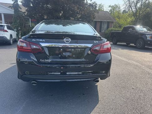 Used 2018 Nissan Altima 2.5 SR FWD image 6