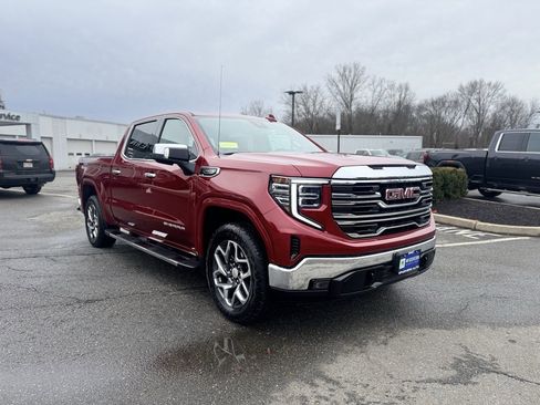 Used 2023 GMC Sierra 1500 SLT w/ SLT Premium Package image 8