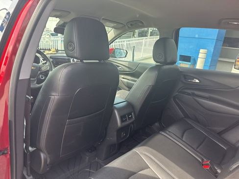 Used 2020 Chevrolet Equinox LT image 16