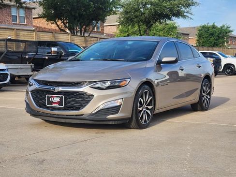 Used 2024 Chevrolet Malibu RS FWD image 11