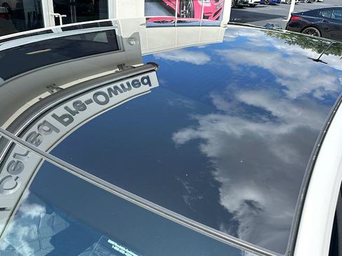 Used 2023 BMW 760i xDrive AWD/4WD image 12