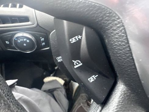 Used 2014 Ford Focus SE image 20