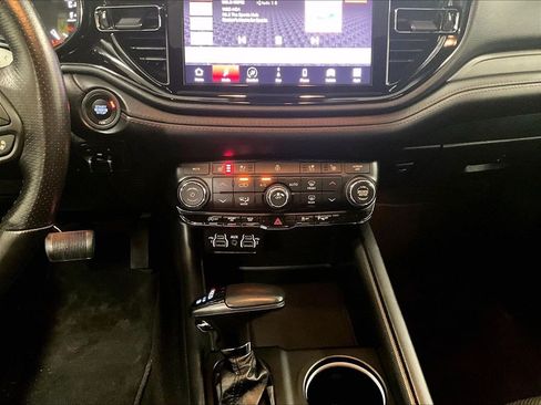 Used 2024 Dodge Durango GT AWD/4WD image 27