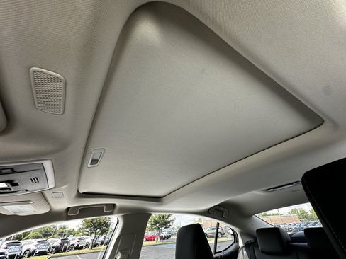 Used 2022 Lexus ES 350 w/ Premium Package FWD image 29