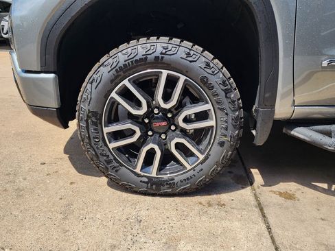 New 2026 GMC Sierra 1500 AT4 w/ AT4 Premium Package AWD/4WD image 54