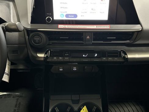 Used 2026 Toyota Prius LE image 32
