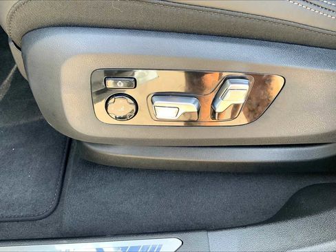 New 2026 BMW X6 M60i image 16