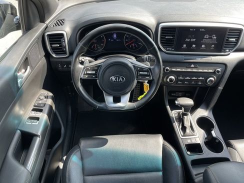 Certified 2022 Kia Sportage Nightfall Edition image 22