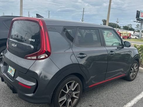 Used 2022 Kia Soul Turbo FWD image 1