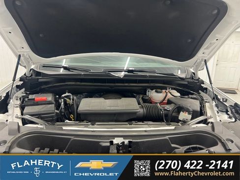 Used 2025 Chevrolet Tahoe Premier RWD image 16