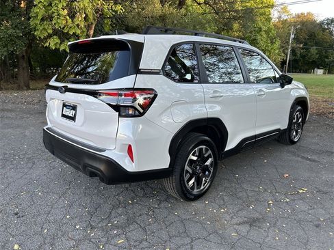 Certified 2025 Subaru Forester image 8