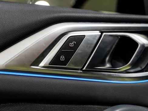Used 2024 BMW M4 Competition RWD image 46