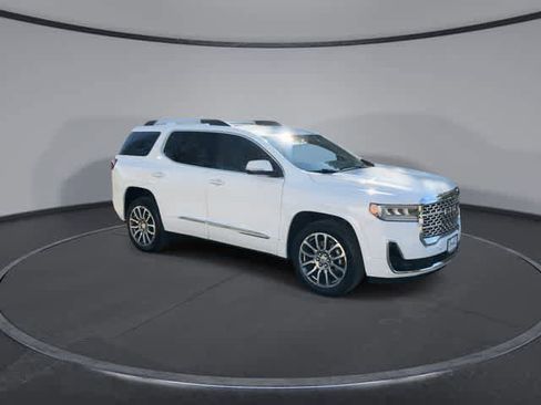 Used 2023 GMC Acadia Denali AWD/4WD image 2