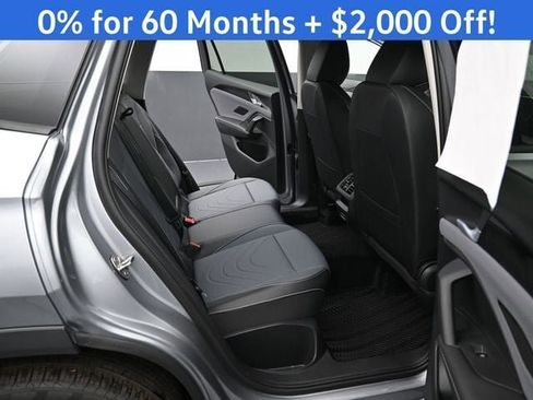 New 2026 Volkswagen Tiguan SE image 13