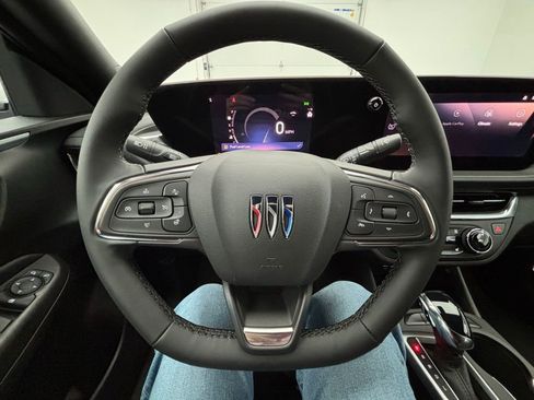 New 2026 Buick Envista Preferred image 17