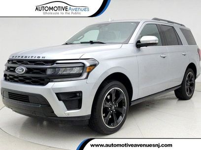 Used 2024 Ford Expedition Limited