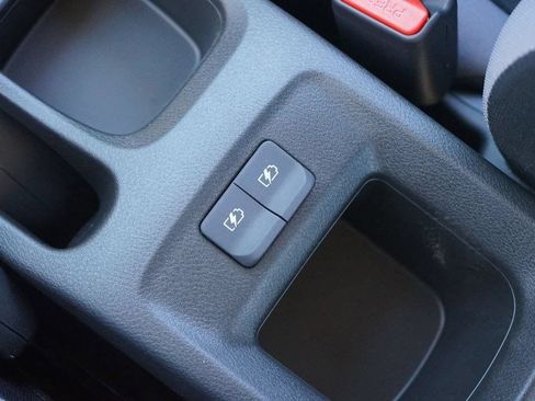 Used 2025 Nissan Versa S w/ S Plus Package FWD image 19