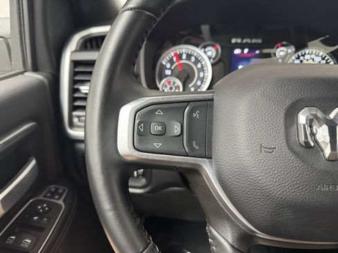 Used 2024 RAM 2500 Big Horn w/ Sport Appearance Package image 31