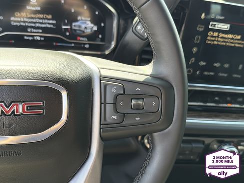 Used 2025 GMC Sierra 1500 Elevation w/ LPO, Elevation Black Package image 18