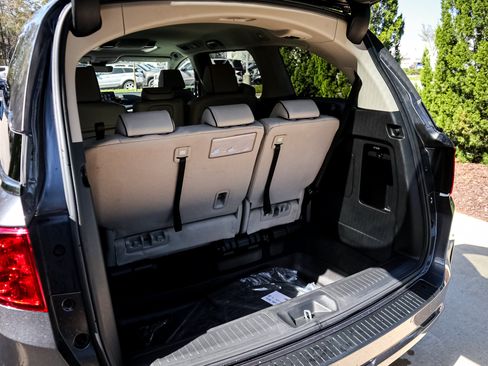 New 2026 Honda Odyssey Touring image 33