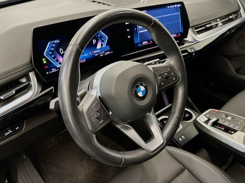 Used 2025 BMW X1 xDrive28i image 18